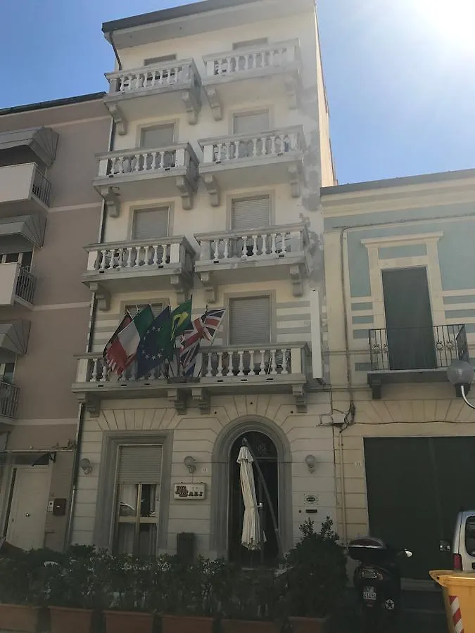**  Hotel Bali Viareggio Italy
